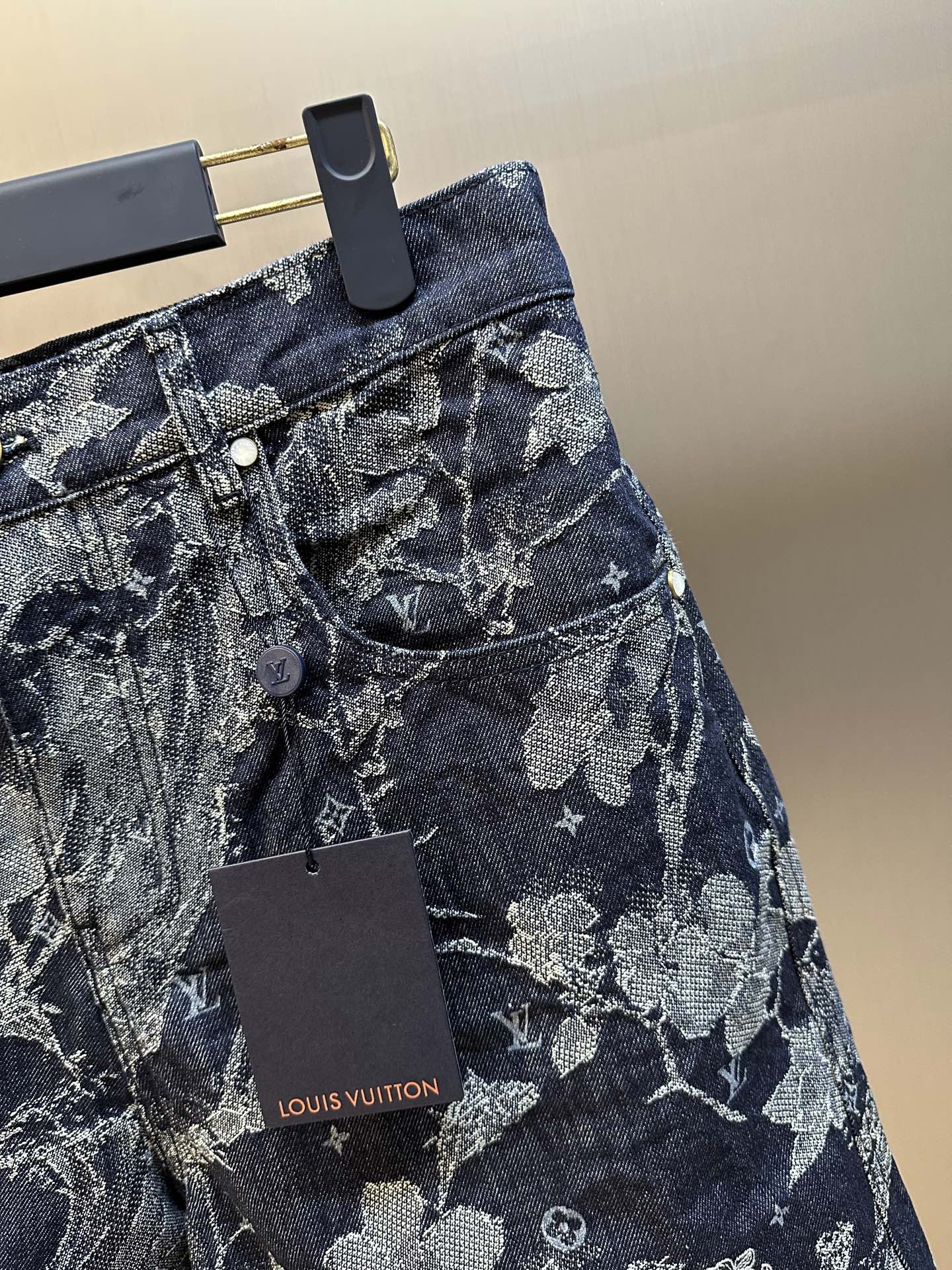 2e5406ecb5d68e6411f4b7456fd6dee9_1750258948_389.jpg 2e5406ecb5d68e6411f4b7456fd6dee9_1750258948_389.jpg