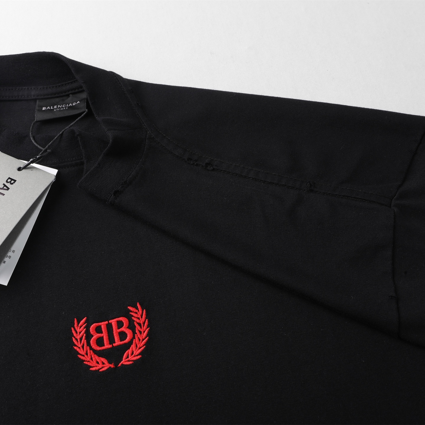 35c2209c40970449f9cf66f76184ec42_1750776322_255.jpg 35c2209c40970449f9cf66f76184ec42_1750776322_255.jpg