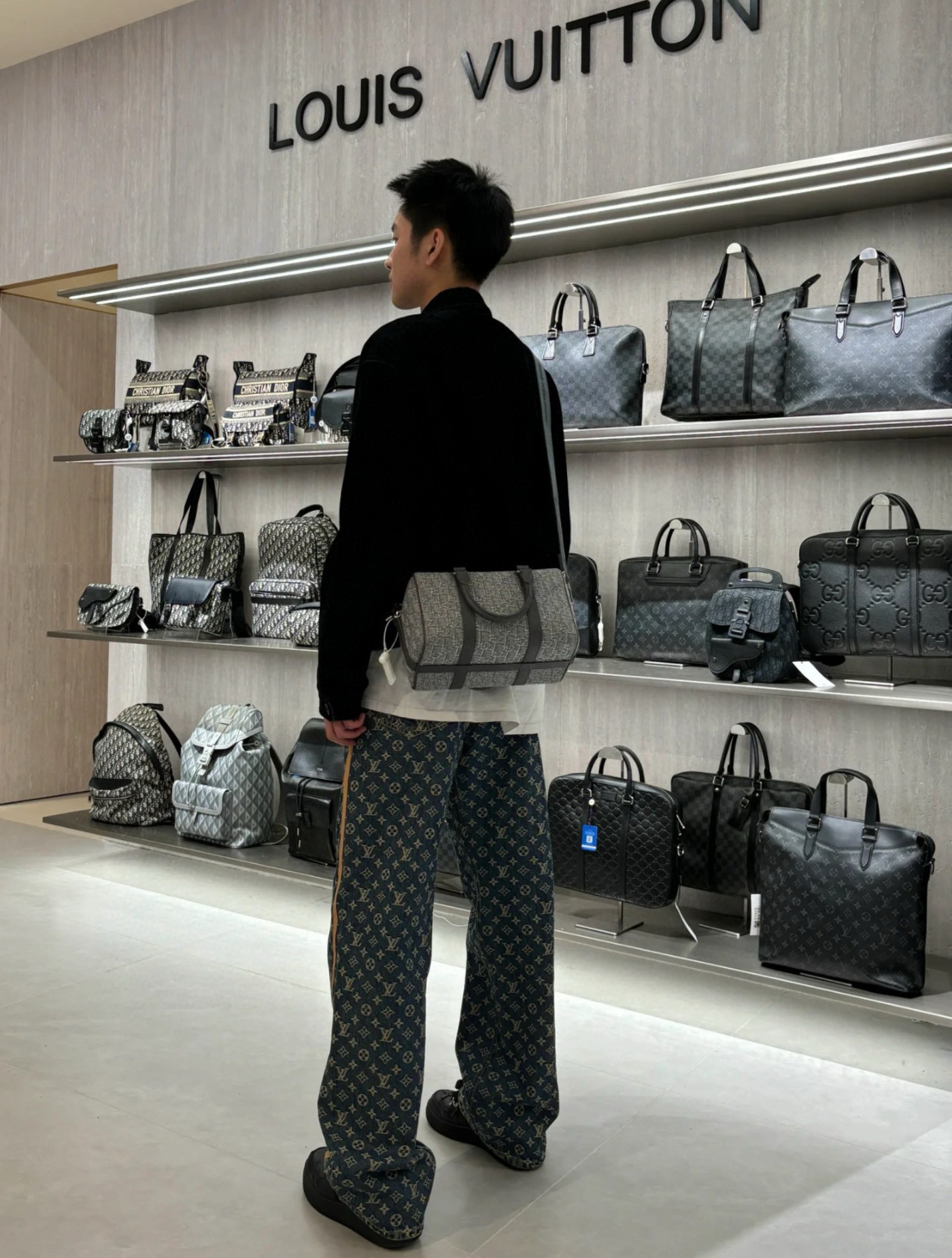 5b9d02b5f73482f39064f9915ee3ee1c_1758262407_7962.jpg 5b9d02b5f73482f39064f9915ee3ee1c_1758262407_7962.jpg