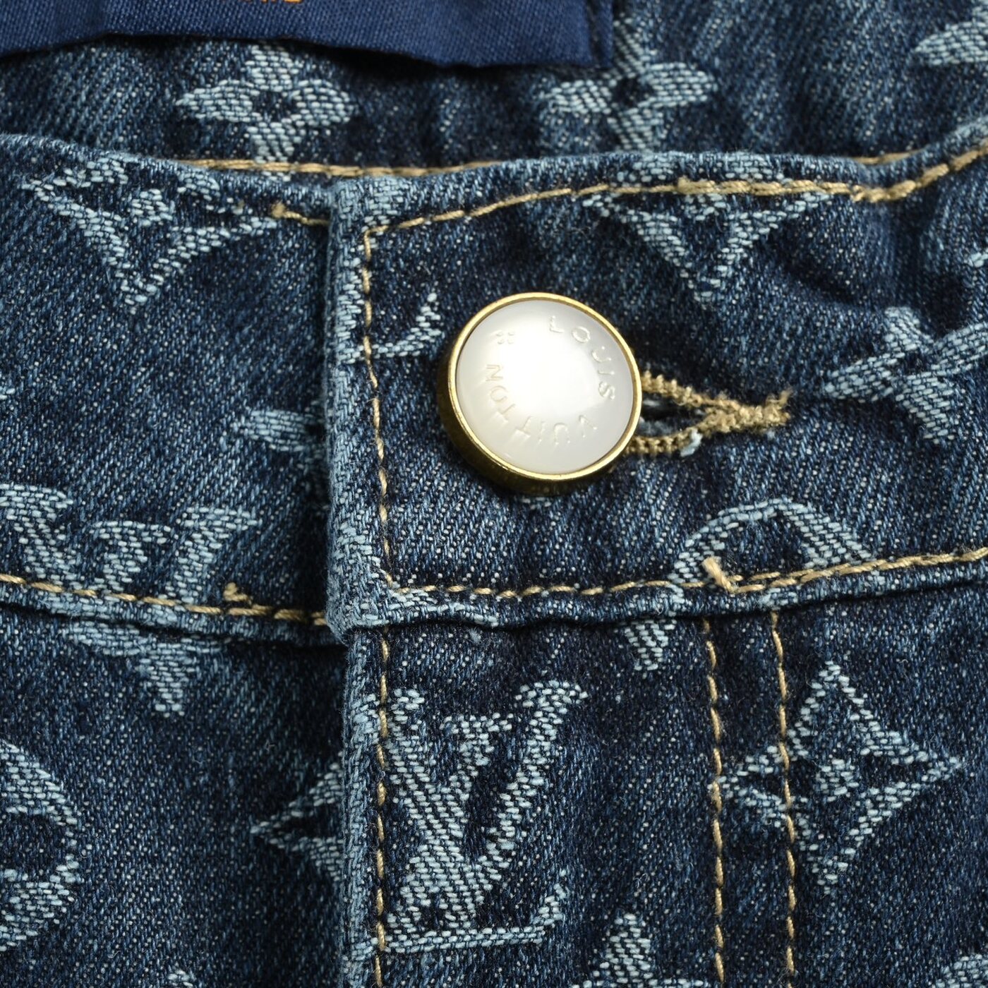 5b9d02b5f73482f39064f9915ee3ee1c_1758262412_0937.jpg 5b9d02b5f73482f39064f9915ee3ee1c_1758262412_0937.jpg