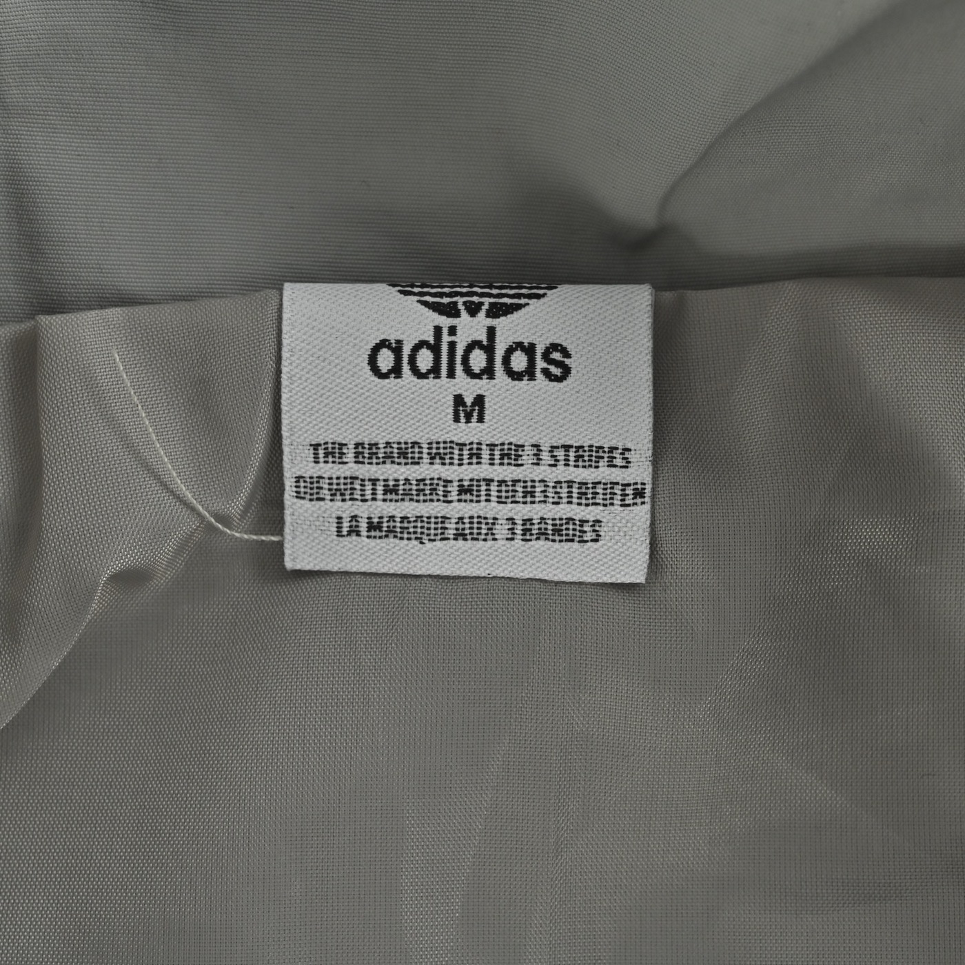 eeca3ba044d9466bdbc6522ff2df228d_1758263354_6502.jpg eeca3ba044d9466bdbc6522ff2df228d_1758263354_6502.jpg