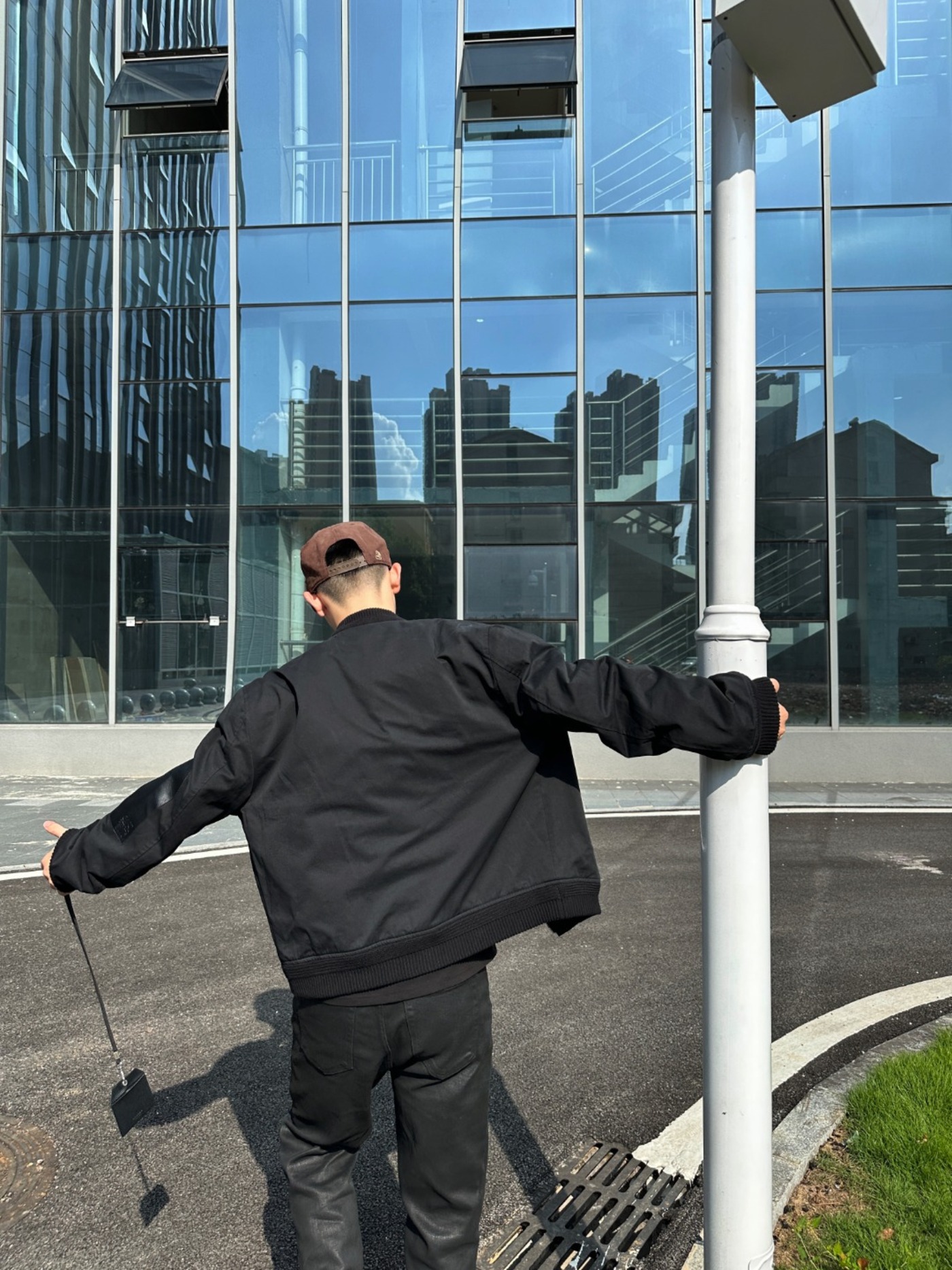 f3e3aba86c27660837135dca82555883_1758619599_2619.jpg f3e3aba86c27660837135dca82555883_1758619599_2619.jpg