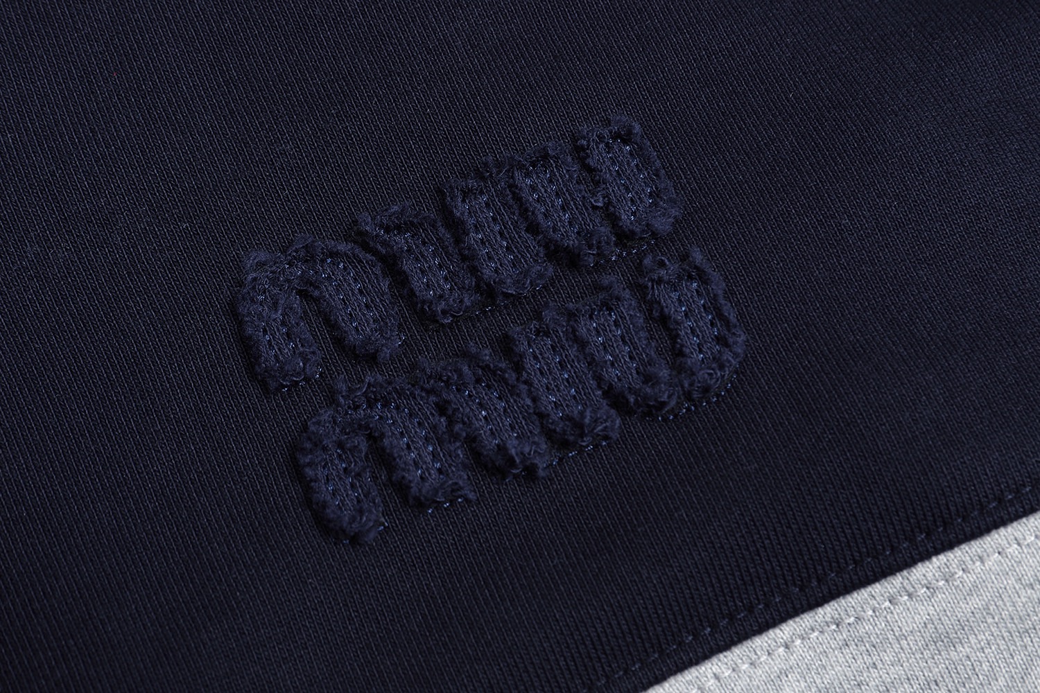 3750bf8fbef1b0ff5a2da6fd8bcf8f87_1761637688_9535.jpg 3750bf8fbef1b0ff5a2da6fd8bcf8f87_1761637688_9535.jpg