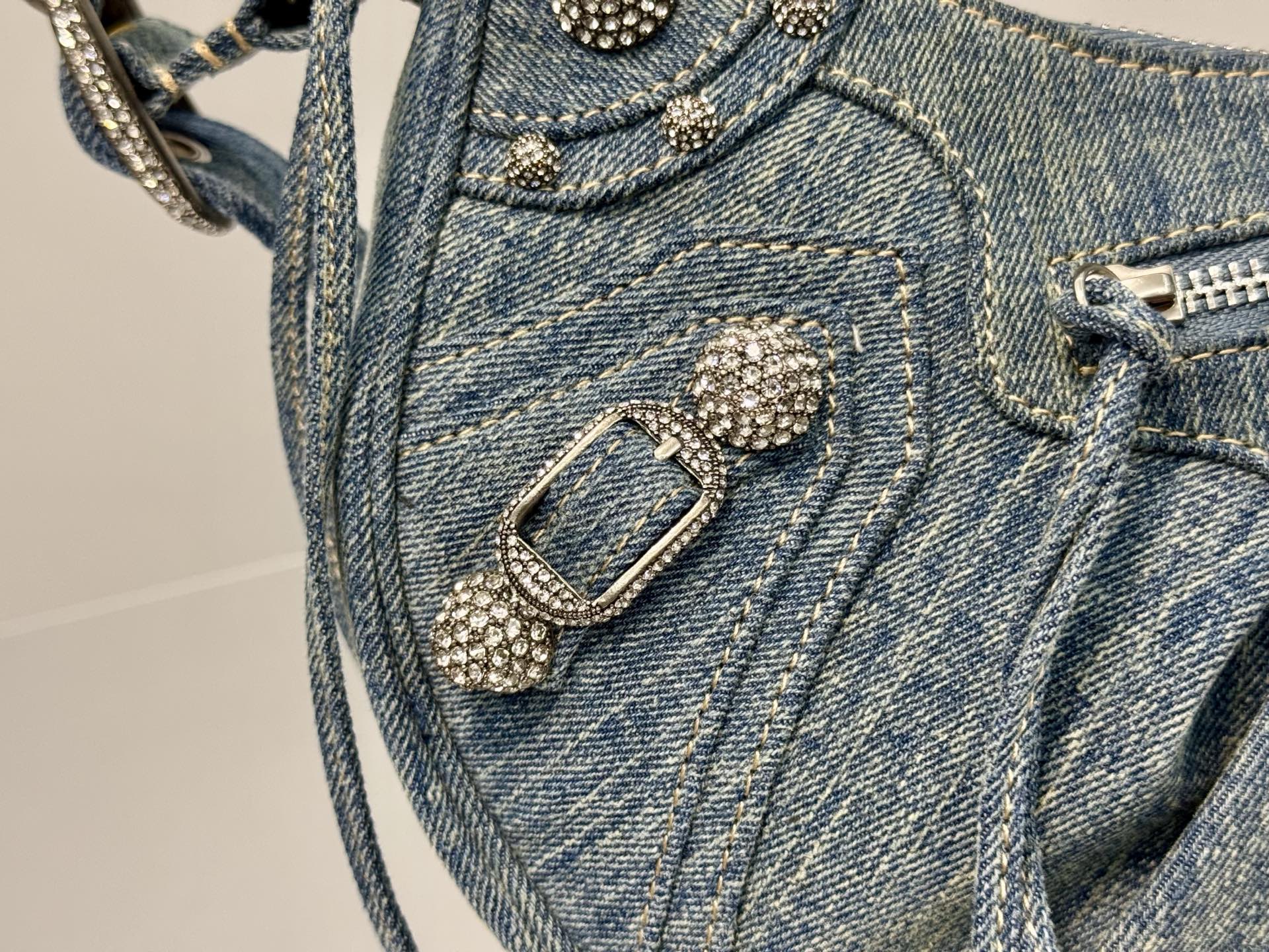 418b073ada487bf8459443e09089956f_1760517780_0435.jpg 418b073ada487bf8459443e09089956f_1760517780_0435.jpg