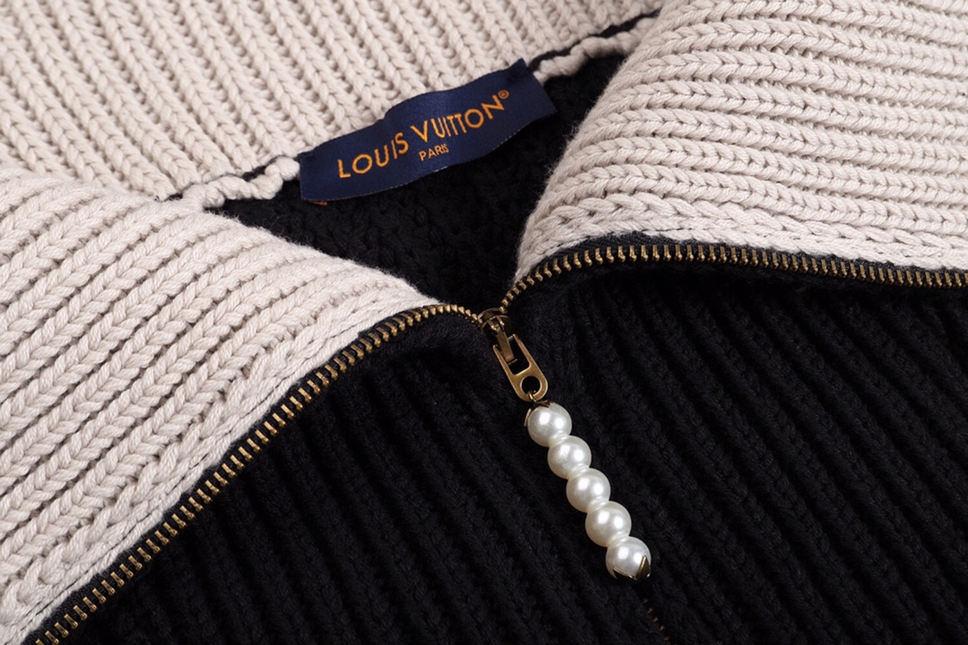 60731a2541b0ceab23dde41c4dc461bd_1759812447_2439.jpg 60731a2541b0ceab23dde41c4dc461bd_1759812447_2439.jpg