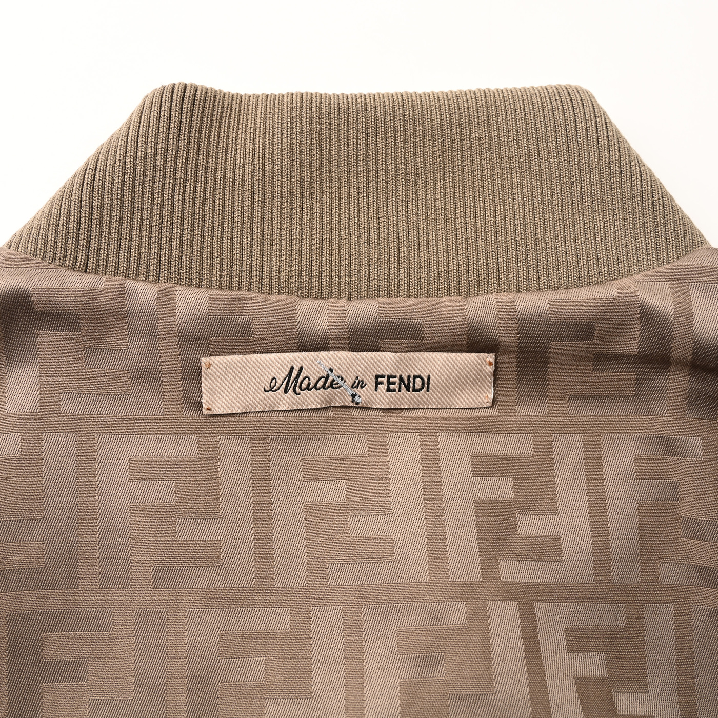 60731a2541b0ceab23dde41c4dc461bd_1759913434_7872.jpg 60731a2541b0ceab23dde41c4dc461bd_1759913434_7872.jpg