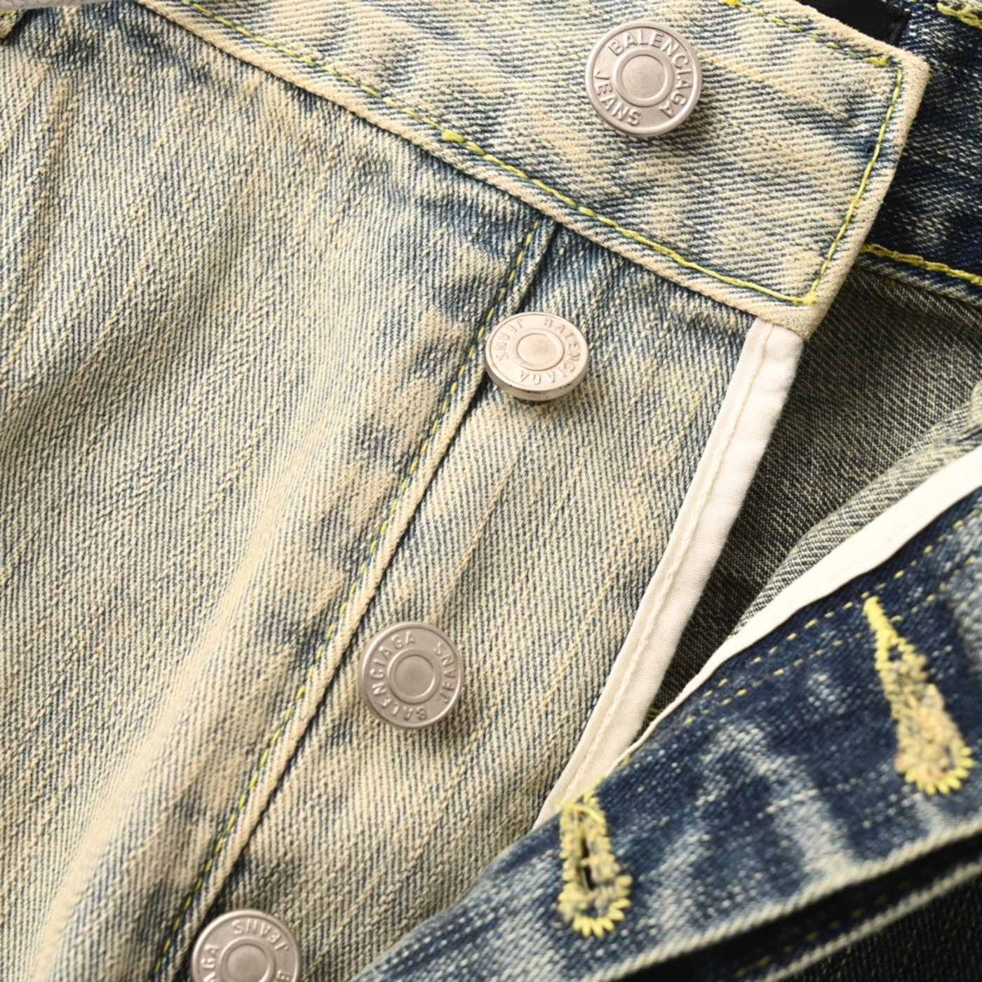 a739ac3e9be7a38eaf52cf3481afe6e1_1761729560_4022.jpg a739ac3e9be7a38eaf52cf3481afe6e1_1761729560_4022.jpg