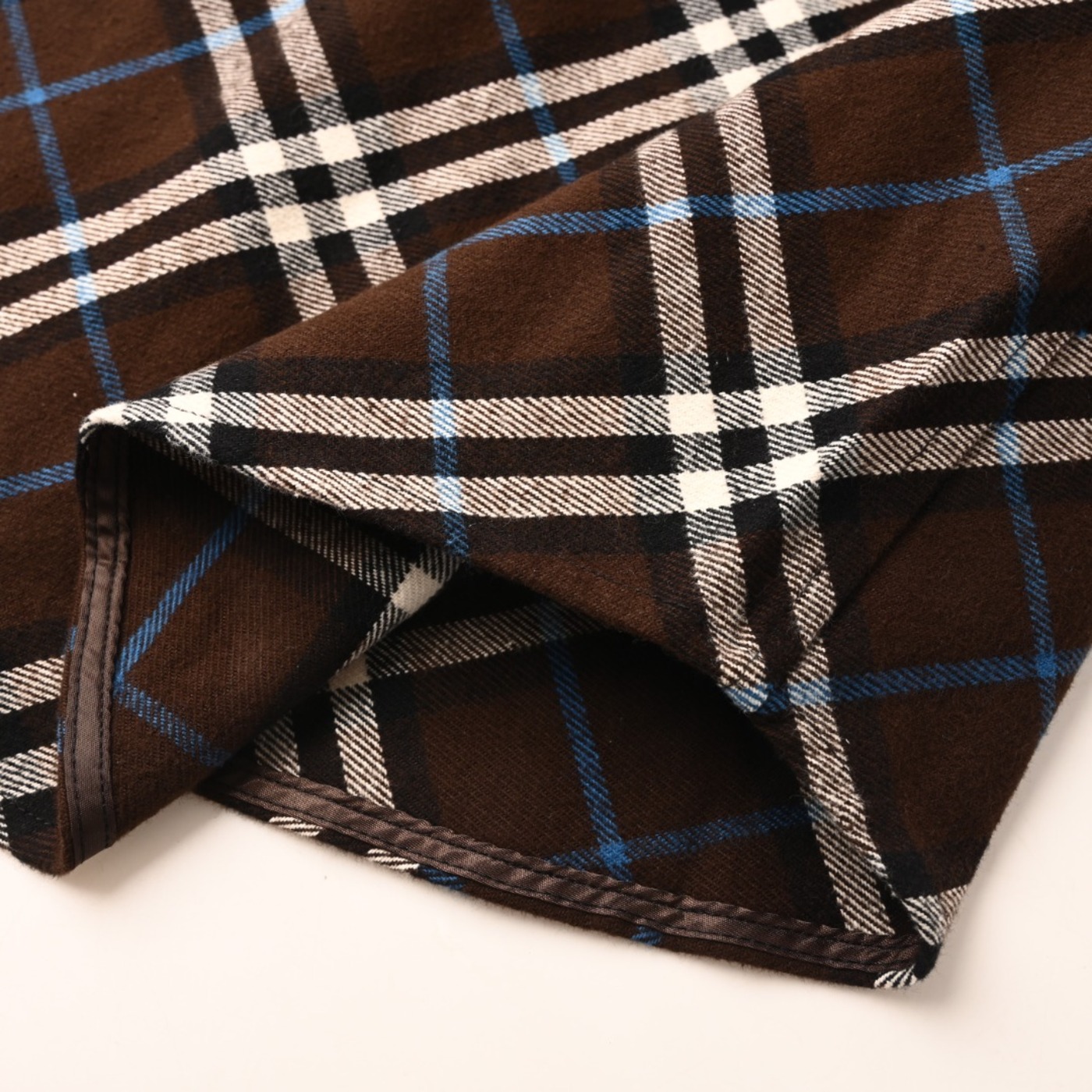 a739ac3e9be7a38eaf52cf3481afe6e1_1761730045_0639.jpg a739ac3e9be7a38eaf52cf3481afe6e1_1761730045_0639.jpg