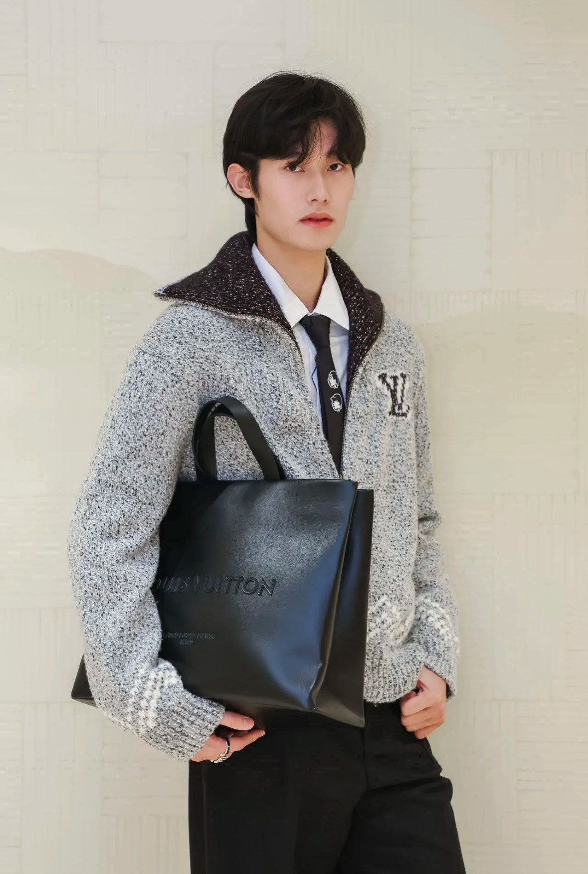 2b34b034e27fa85156bf99943b5f473c_1763027106_0427.jpg 2b34b034e27fa85156bf99943b5f473c_1763027106_0427.jpg