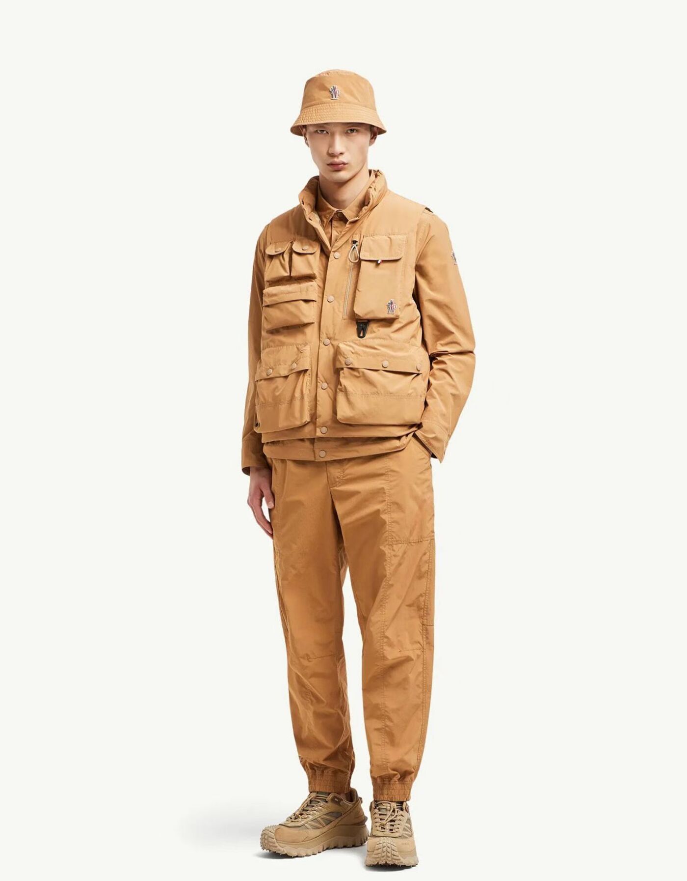 4314541330131d93f1aadbb1dd63f324_1762422789_023.jpg 4314541330131d93f1aadbb1dd63f324_1762422789_023.jpg