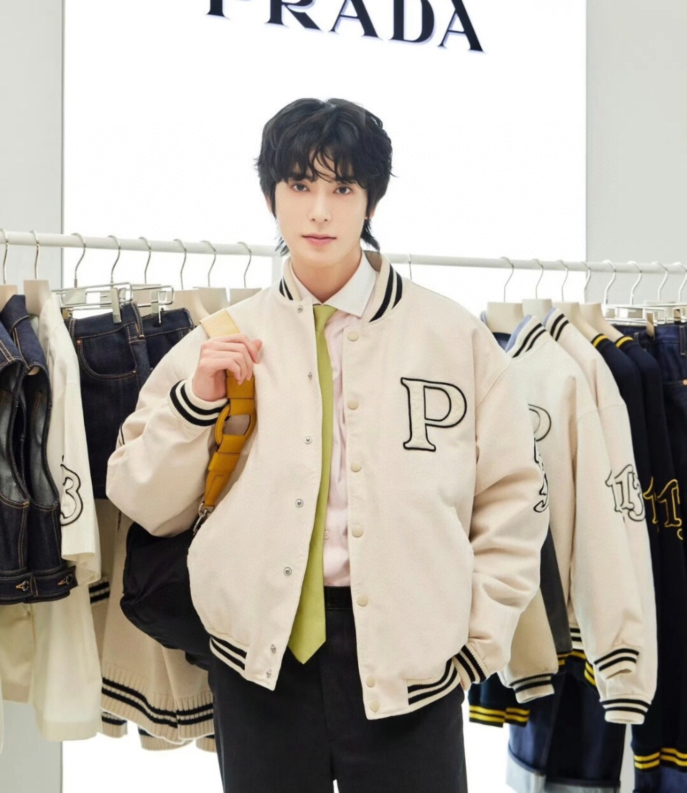 72f85186e9422b79d2f68ef948aab9a4_1763541536_9705.jpg 72f85186e9422b79d2f68ef948aab9a4_1763541536_9705.jpg