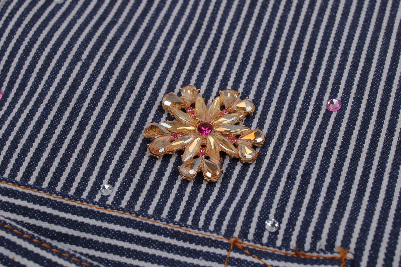 72f85186e9422b79d2f68ef948aab9a4_1763542236_9787.jpg 72f85186e9422b79d2f68ef948aab9a4_1763542236_9787.jpg