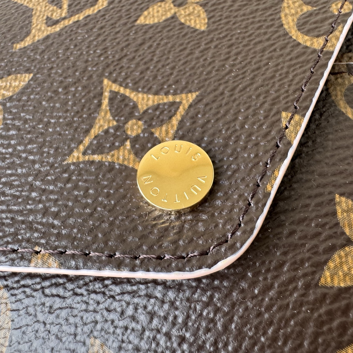 72f85186e9422b79d2f68ef948aab9a4_1763543655_5363.jpg 72f85186e9422b79d2f68ef948aab9a4_1763543655_5363.jpg