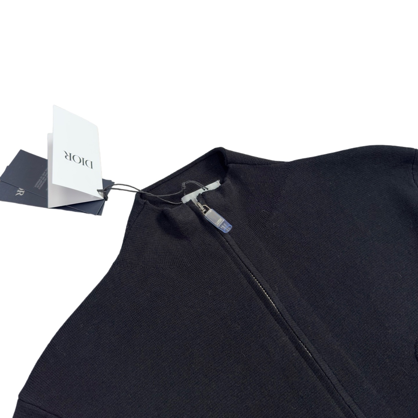 84cac717fbb647971c6e1865477fa74c_1762940961_395.jpg 84cac717fbb647971c6e1865477fa74c_1762940961_395.jpg