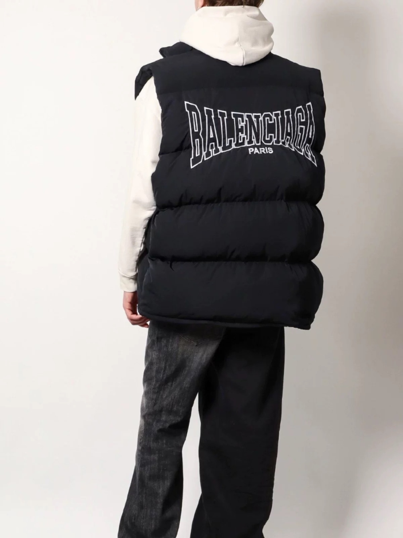 9eb6fa22d244bb9af500b215b83772d2_1764302930_2203.jpg 9eb6fa22d244bb9af500b215b83772d2_1764302930_2203.jpg