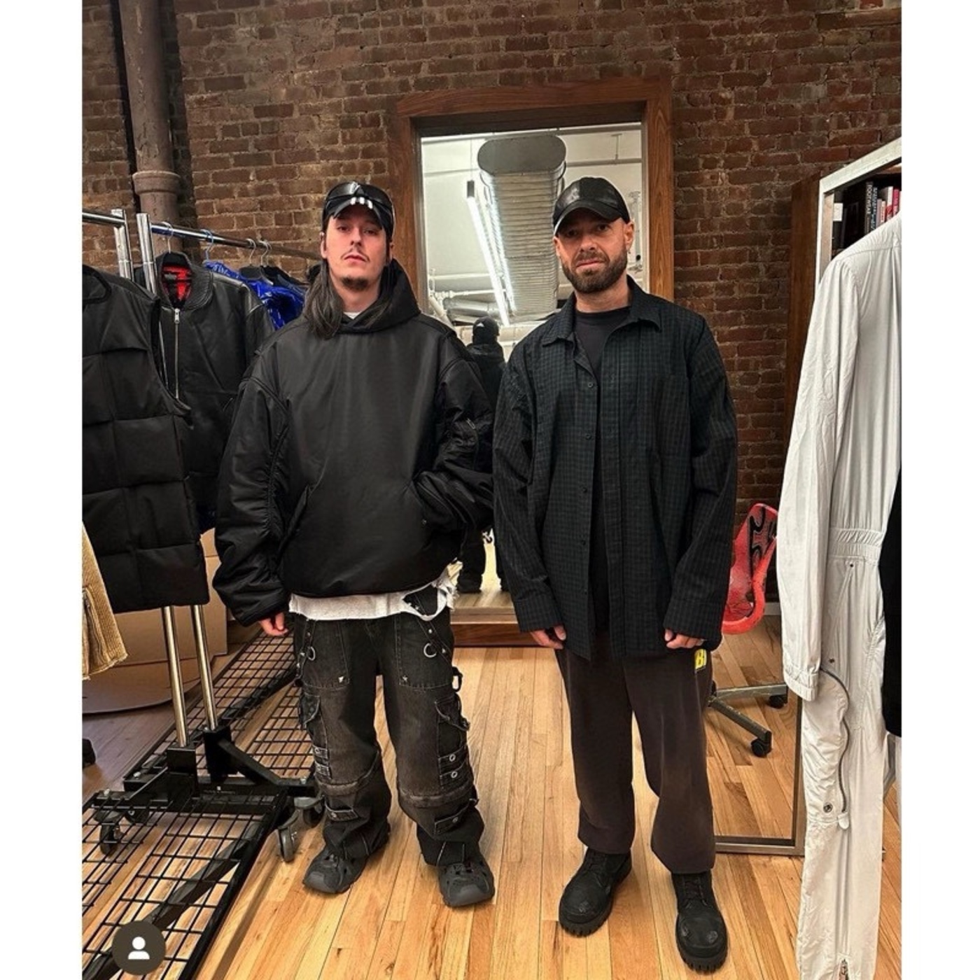 9eb6fa22d244bb9af500b215b83772d2_1764313256_6875.jpg 9eb6fa22d244bb9af500b215b83772d2_1764313256_6875.jpg