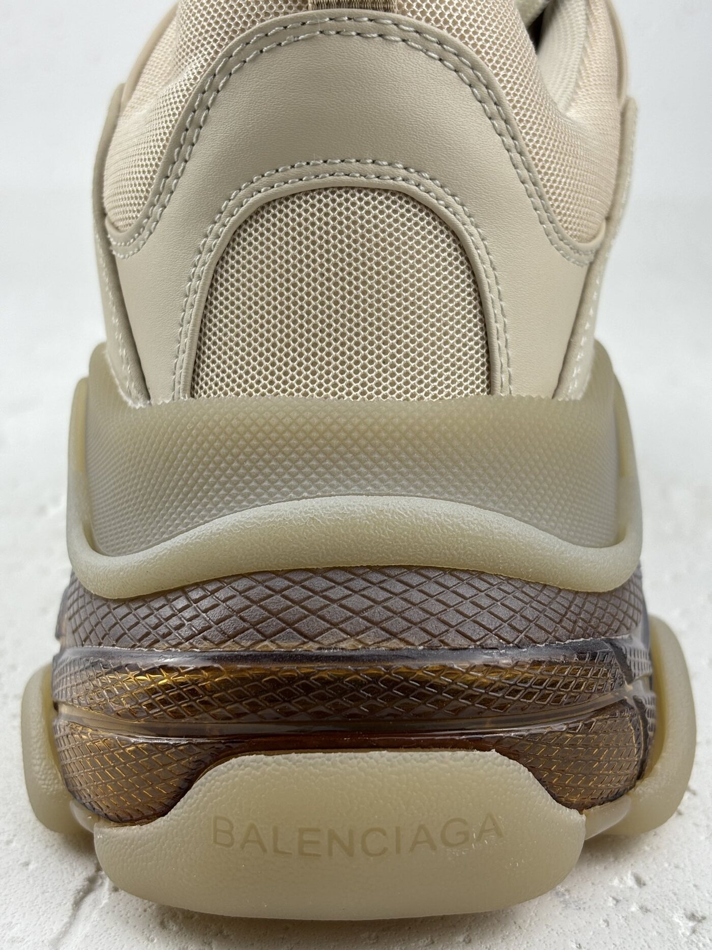 d4be0bc4a21003508512a8cd5dc321f0_1763112620_5458.jpg d4be0bc4a21003508512a8cd5dc321f0_1763112620_5458.jpg