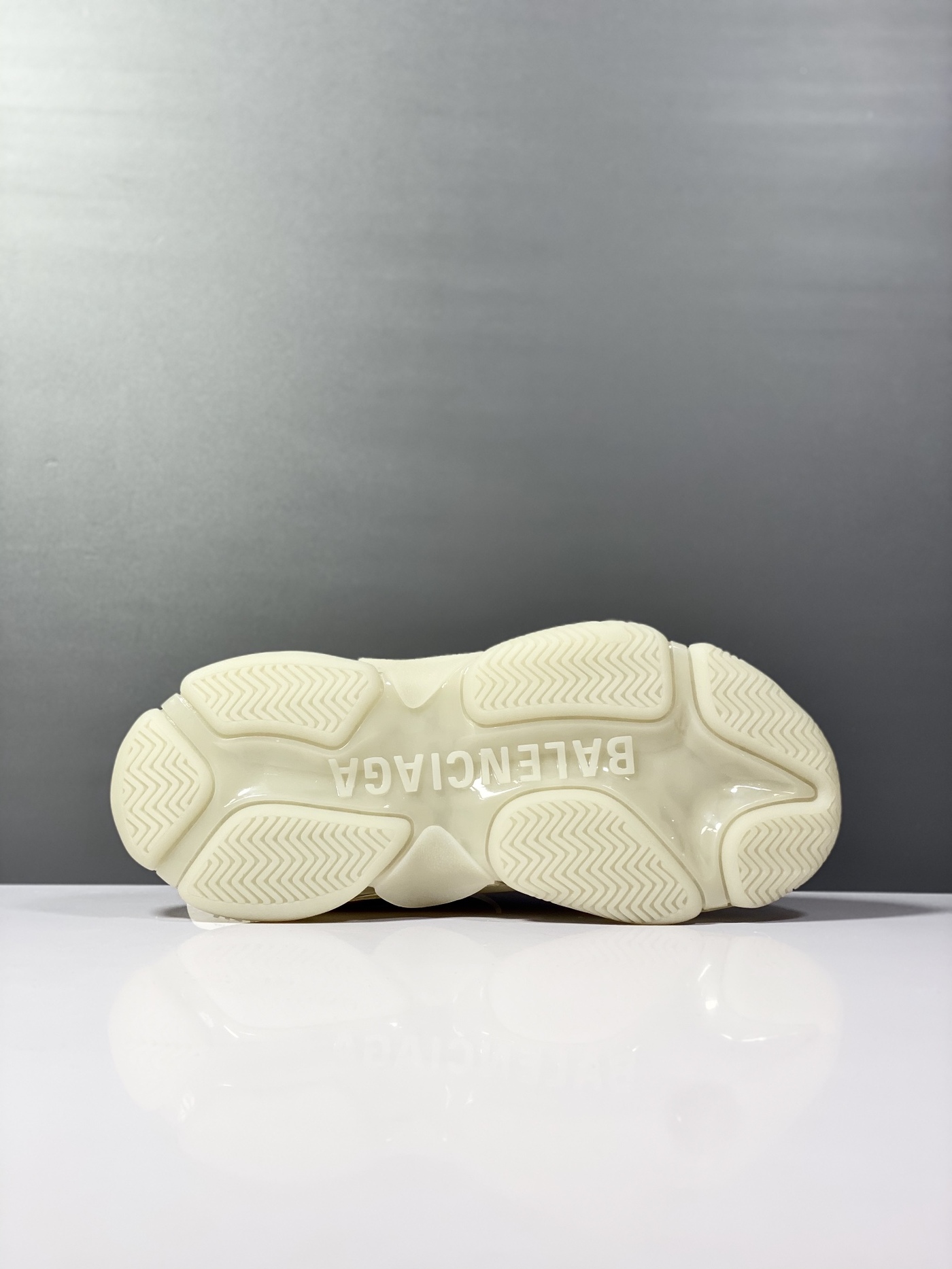 d4be0bc4a21003508512a8cd5dc321f0_1763112764_4239.jpg d4be0bc4a21003508512a8cd5dc321f0_1763112764_4239.jpg