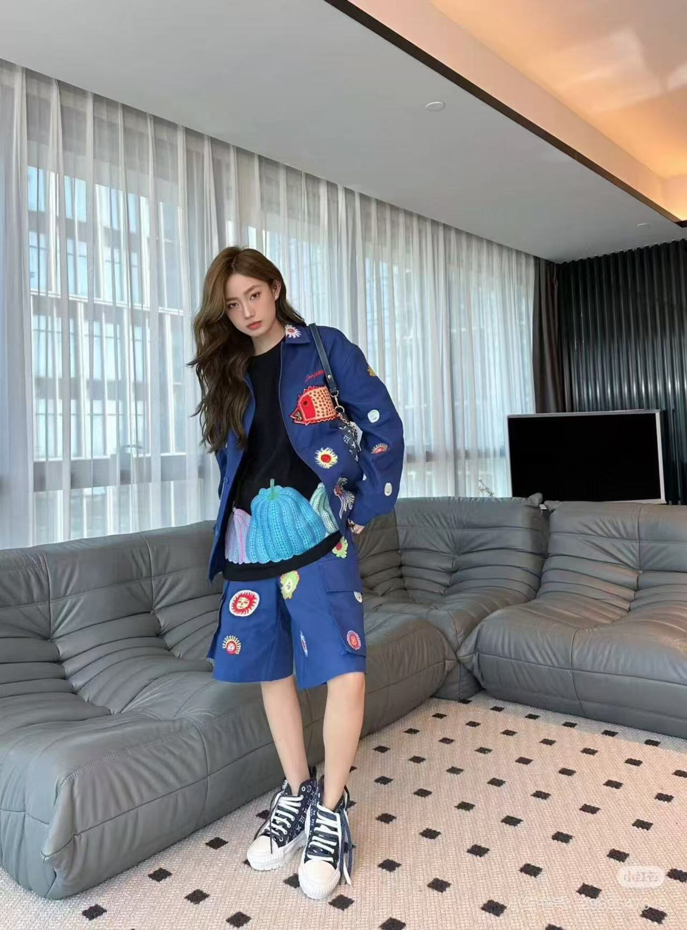 e3c450e2b33a0fbabf270c4c4b7b02ec_1762330698_9418.jpg e3c450e2b33a0fbabf270c4c4b7b02ec_1762330698_9418.jpg