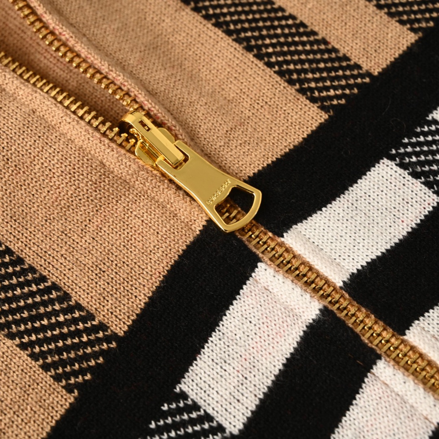 e3c450e2b33a0fbabf270c4c4b7b02ec_1762331755_9216.jpg e3c450e2b33a0fbabf270c4c4b7b02ec_1762331755_9216.jpg