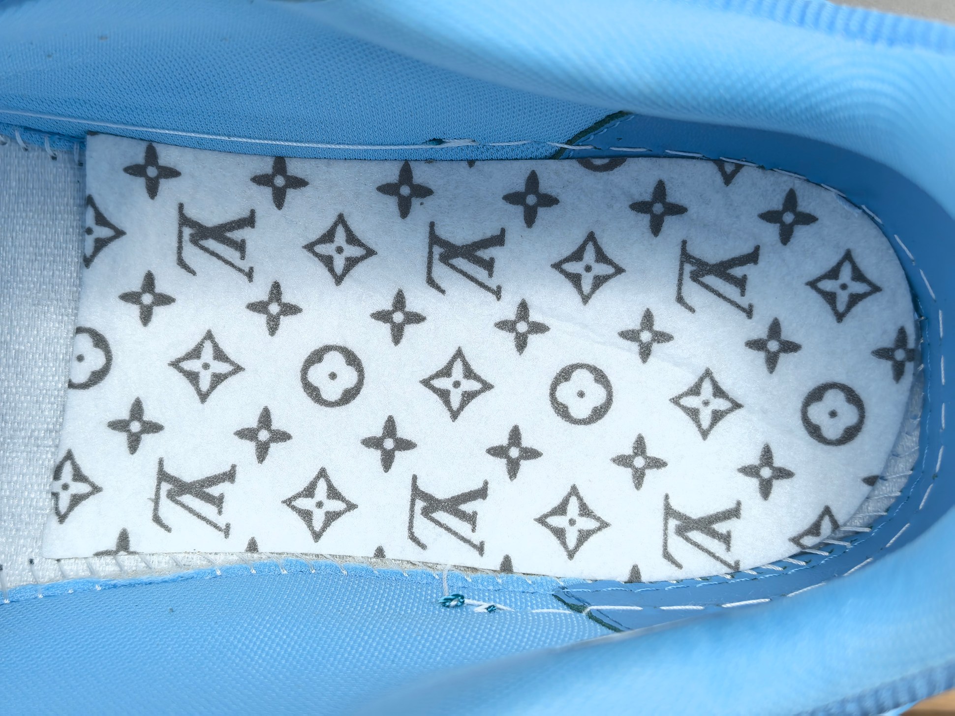 e3c450e2b33a0fbabf270c4c4b7b02ec_1762333944_8931.jpg e3c450e2b33a0fbabf270c4c4b7b02ec_1762333944_8931.jpg