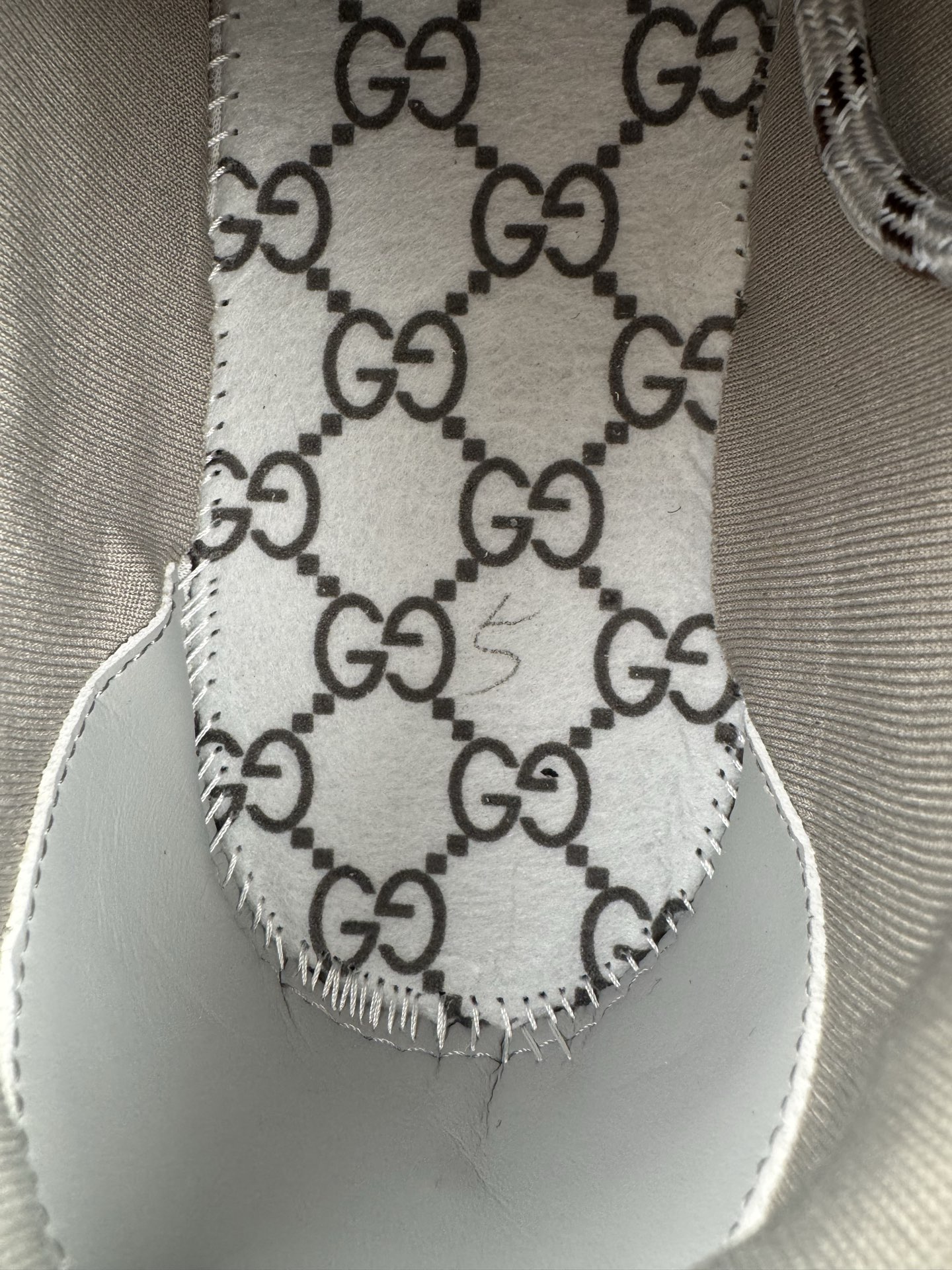 e3c450e2b33a0fbabf270c4c4b7b02ec_1762334885_8121.jpg e3c450e2b33a0fbabf270c4c4b7b02ec_1762334885_8121.jpg