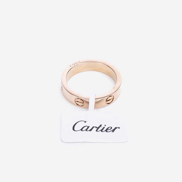 カルティエ LOVE シリーズ リング