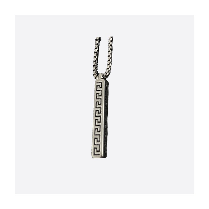 クロムハーツ クラシック レトロ ラッキー クラウド レター ペンダント