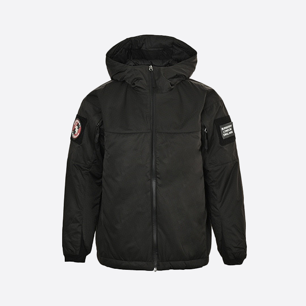 バーバリーのスローガンアームバンド付きフード付きコットンジャケット