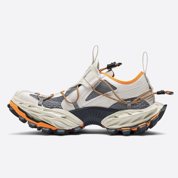 バレンシアガ ハイク ハイキングシューズ 804921WHIKE2070