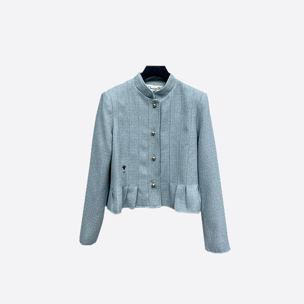 ディオールのゴールドボタンフリルコート