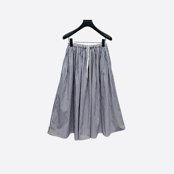 プラダ ストライプスカート