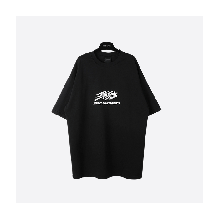 バレンシアガ コレクション Tシャツ