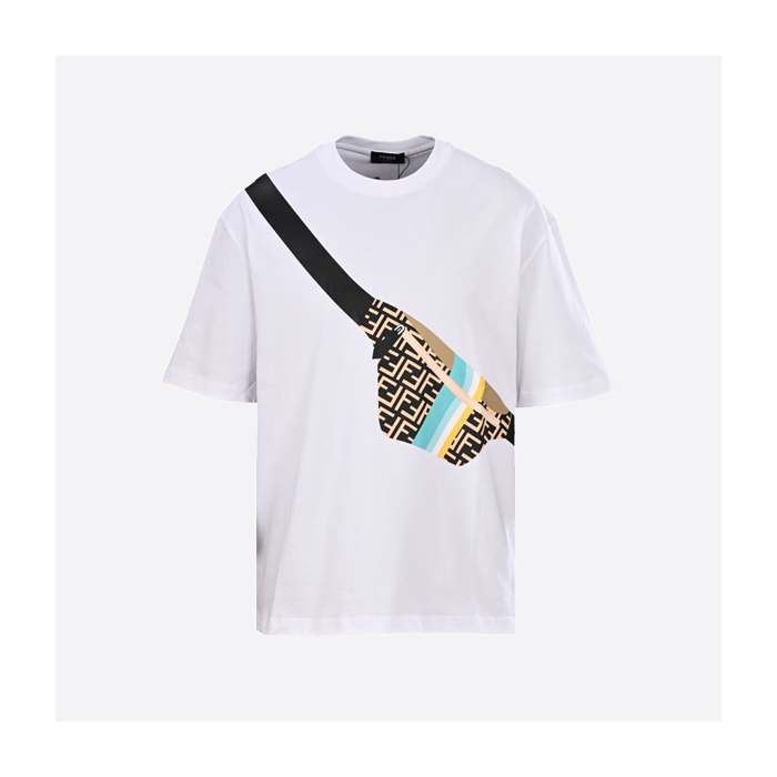 フェンディ チェストバッグプリント 半袖Tシャツ