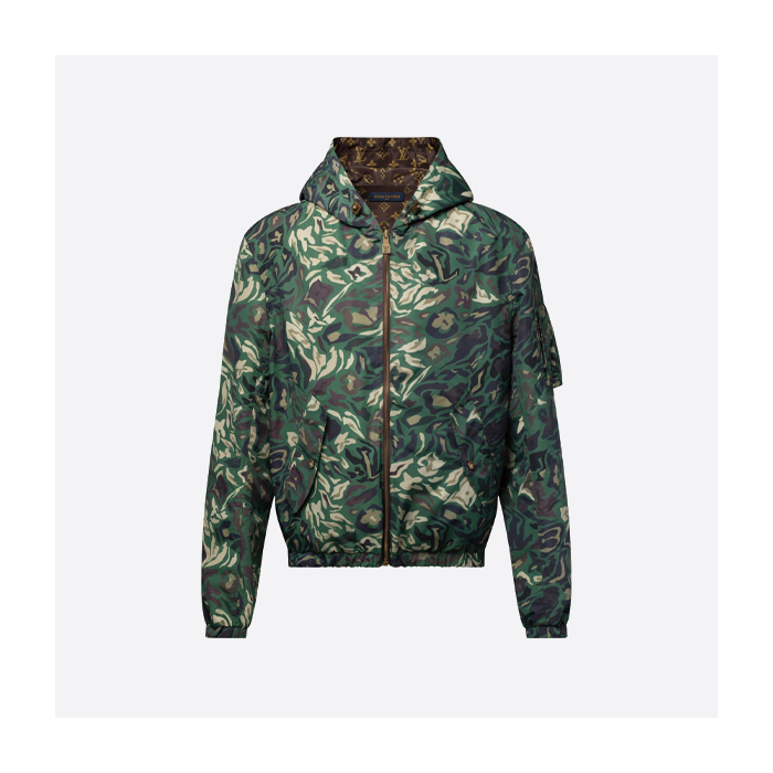 ルイ・ヴィトンのカモフラージュ柄リバーシブルフード付きジャケット