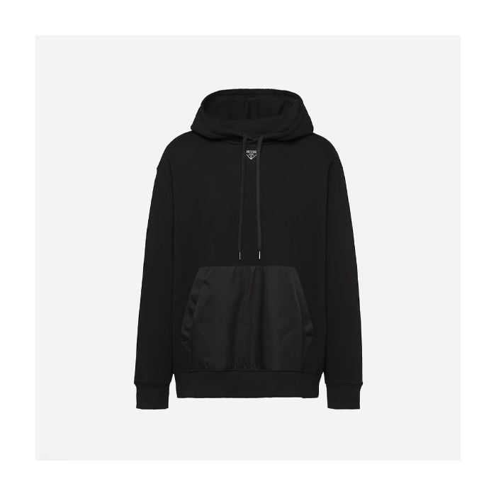 プラダ トライアングルロゴ ナイロン カンガルーポケット フード付きスウェットシャツ