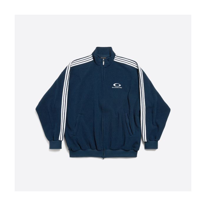 バレンシアガのダブルリング刺繍入りポーラーフリースジャケット