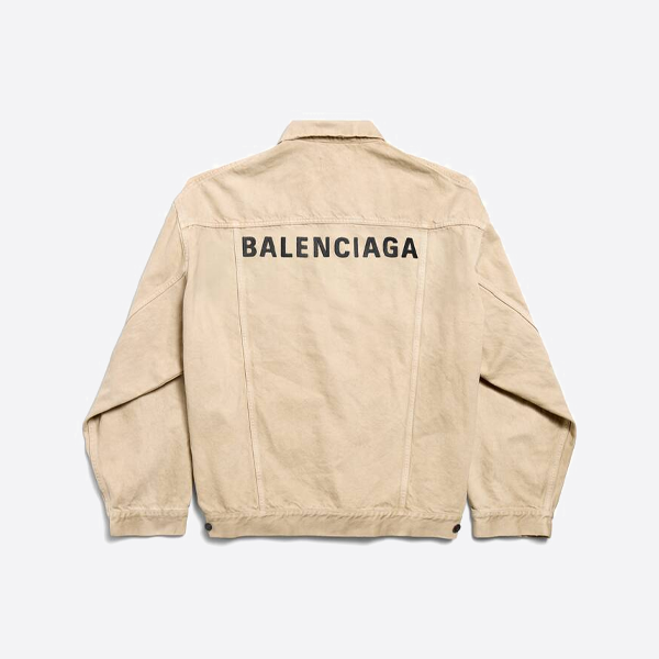 バレンシアガの刺繍入りカーキデニムジャケット